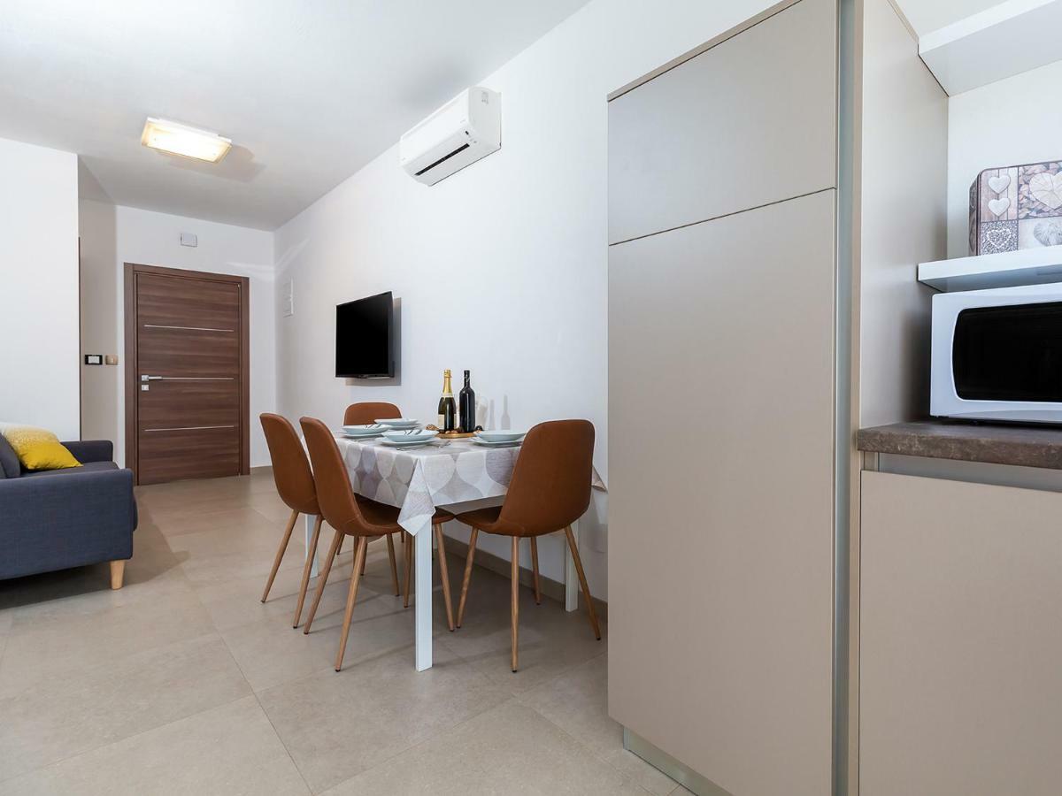 Apartments Gioia Poreč Eksteriør billede