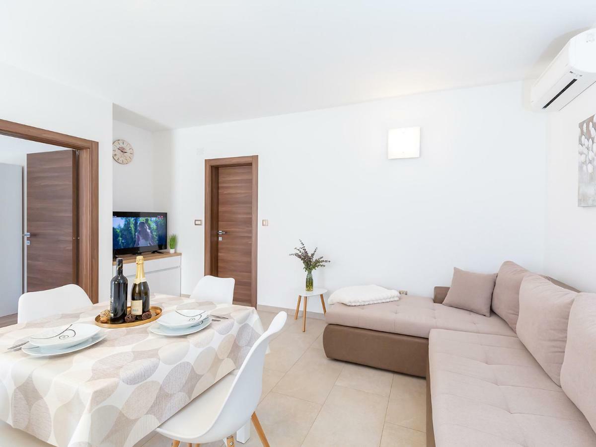 Apartments Gioia Poreč Eksteriør billede
